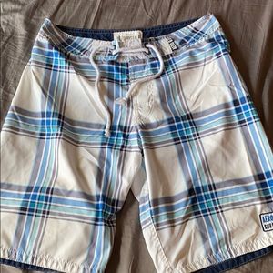 Men’s swim trunks